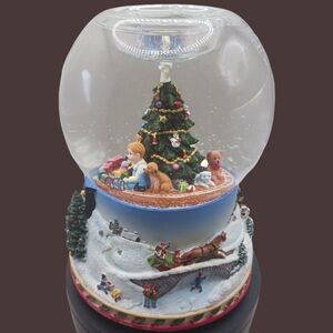 Partylite vtg tea light holder christmas morning musical snowglobe